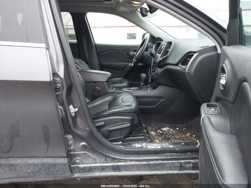 2019 Jeep Cherokee Latitude Plus 4X4 VIN: 1C4PJMLX0KD289663 Lot: 43994562