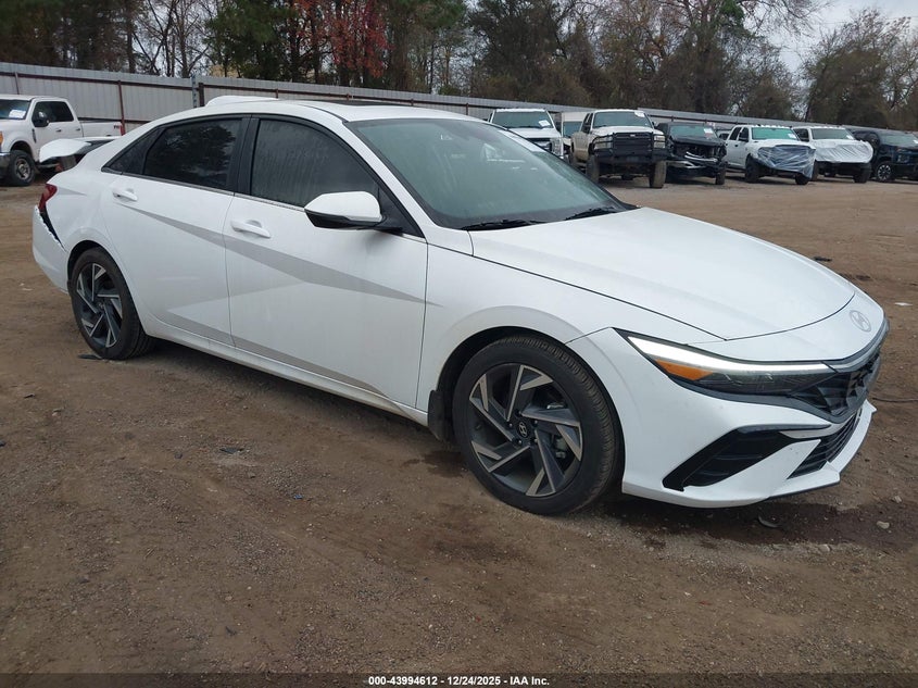 2025 Hyundai Elantra Limited