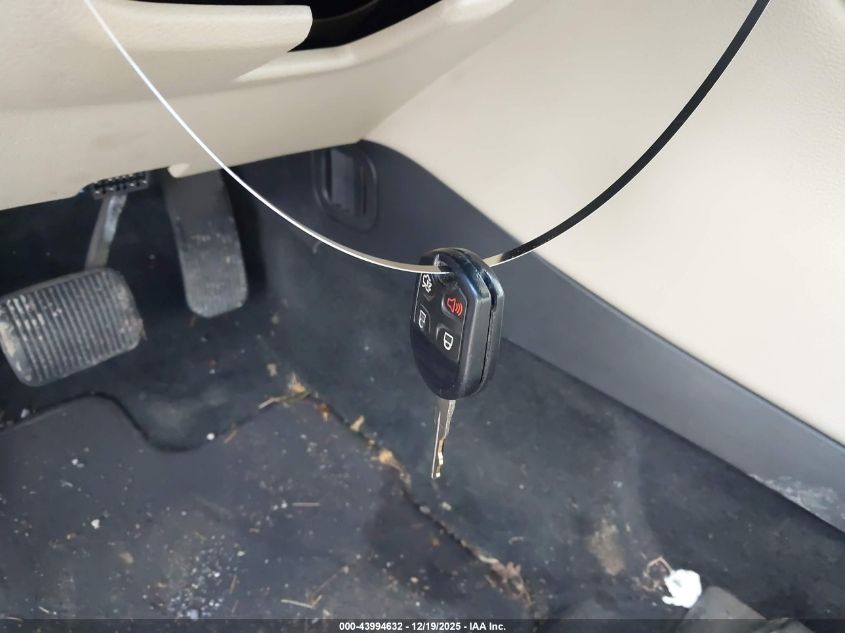 2017 Ford Taurus Se VIN: 1FAHP2D88HG117621 Lot: 43994632