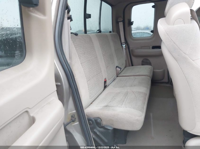 2001 Ford F-150 Lariat/Xl/Xlt VIN: 2FTRX17W61CA40418 Lot: 43994680