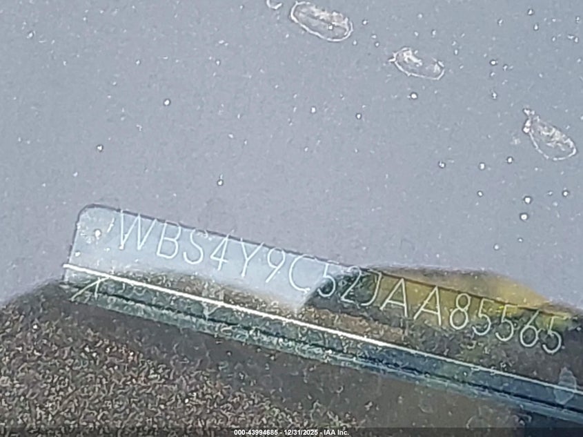 VIN WBS4Y9C52JAA85565 2018 BMW M4