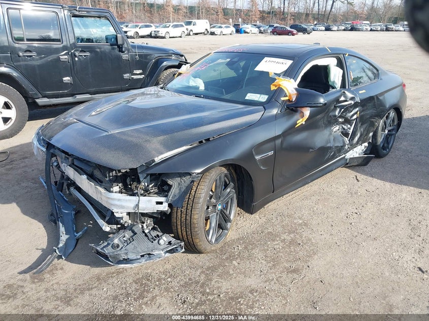 VIN WBS4Y9C52JAA85565 2018 BMW M4