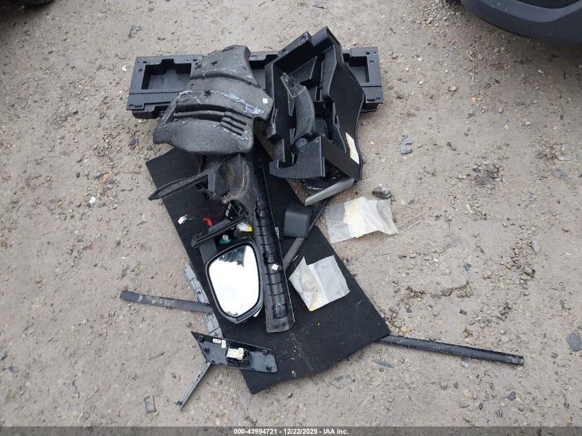 2017 Toyota Rav4 Limited VIN: 2T3DFREV0HW646056 Lot: 43994721