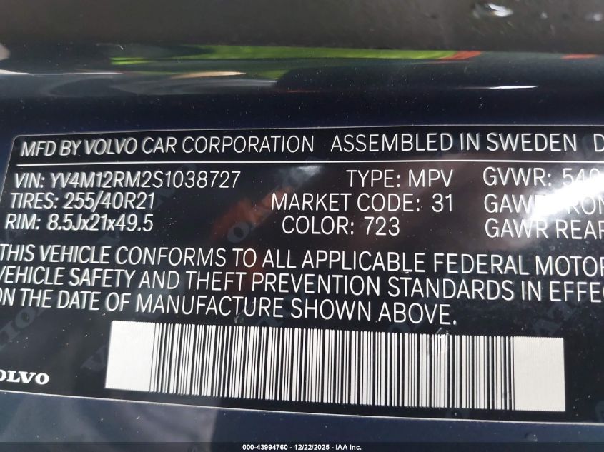 2025 Volvo Xc60 B5 Ultra VIN: YV4M12RM2S1038727 Lot: 43994760