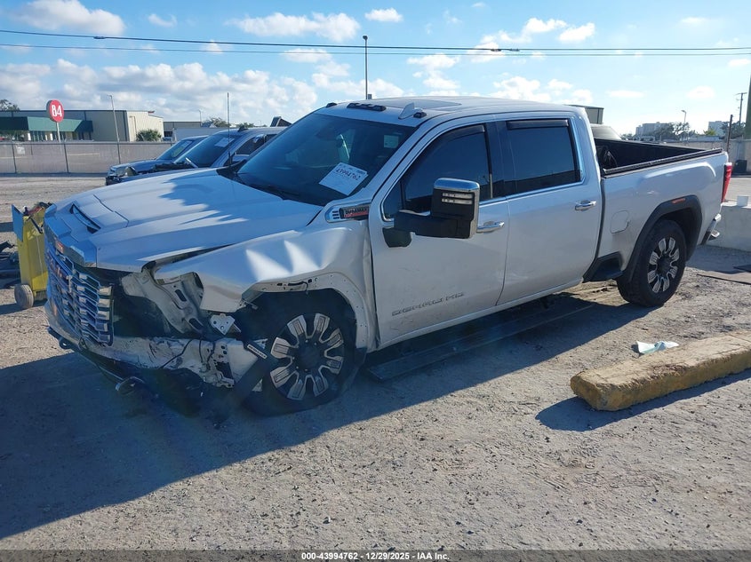 2024 GMC Sierra 2500Hd 4Wd Standard Bed Denali