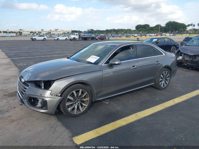 2022 Audi A4 Premium 40 Tfsi Quattro S Tronic