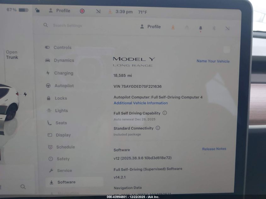 2025 Tesla Model Y Long Range Dual Motor Rear-Wheel Drive VIN: 7SAYGDED7SF221636 Lot: 43994801