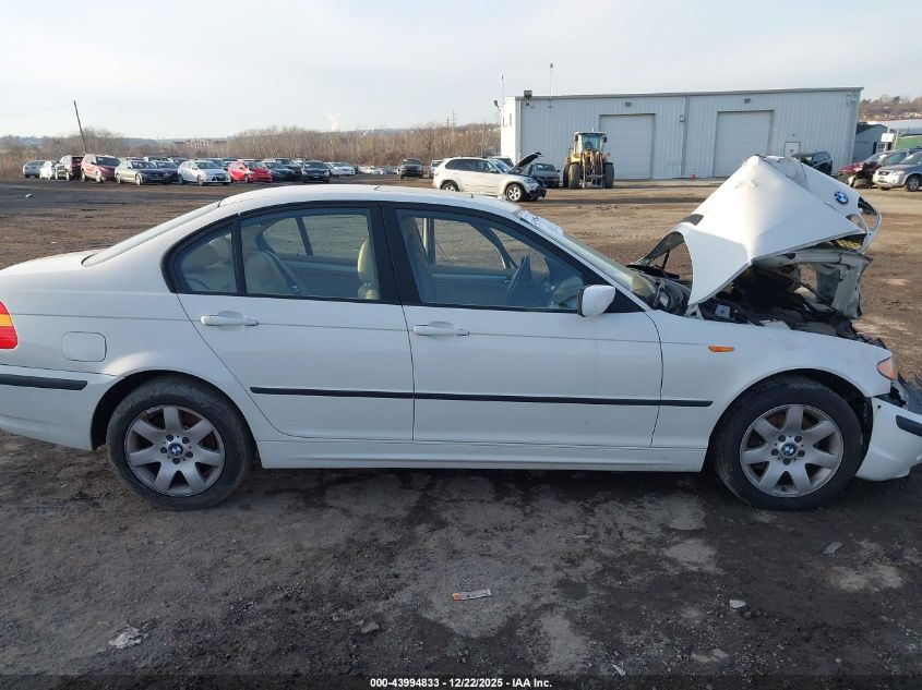 2004 BMW 325Xi VIN: WBAEU33434PR09404 Lot: 43994833