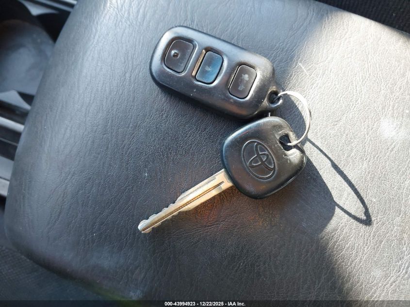 2004 Toyota Camry Se V6 VIN: 4T1BA32K84U502772 Lot: 43994923