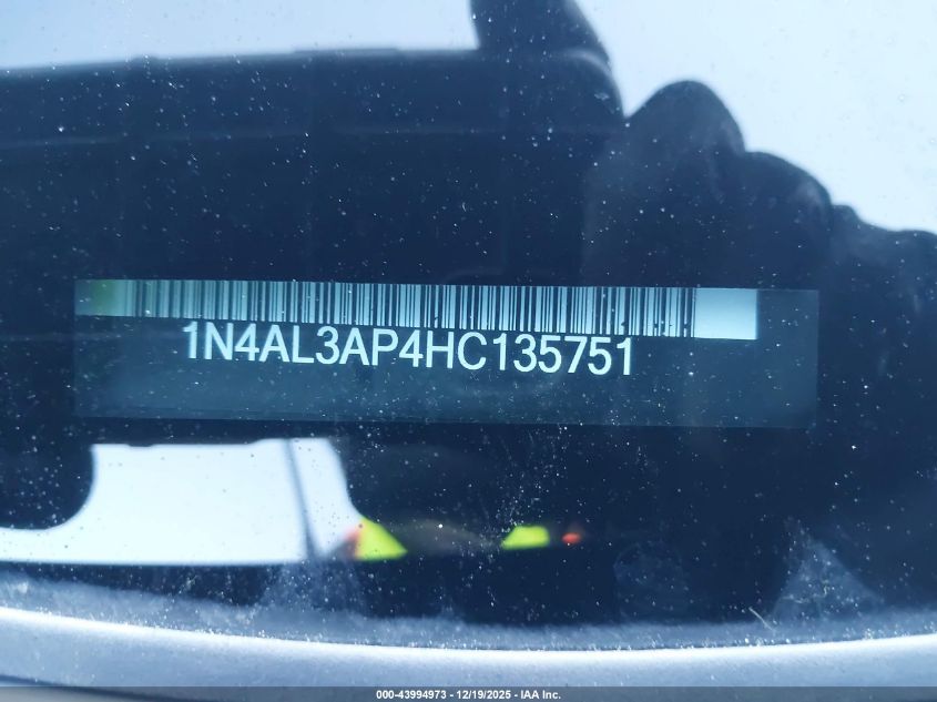 2017 Nissan Altima 2.5 Sr VIN: 1N4AL3AP4HC135751 Lot: 43994973