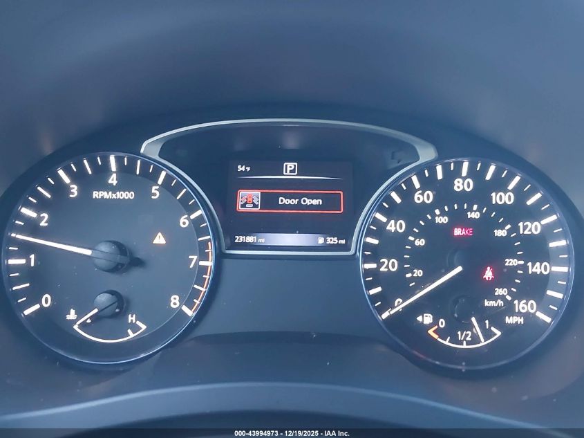 2017 Nissan Altima 2.5 Sr VIN: 1N4AL3AP4HC135751 Lot: 43994973