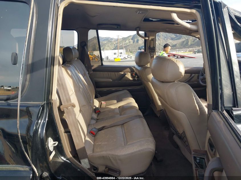 1997 Toyota Land Cruiser VIN: JT3HJ85J8V0156332 Lot: 43994984