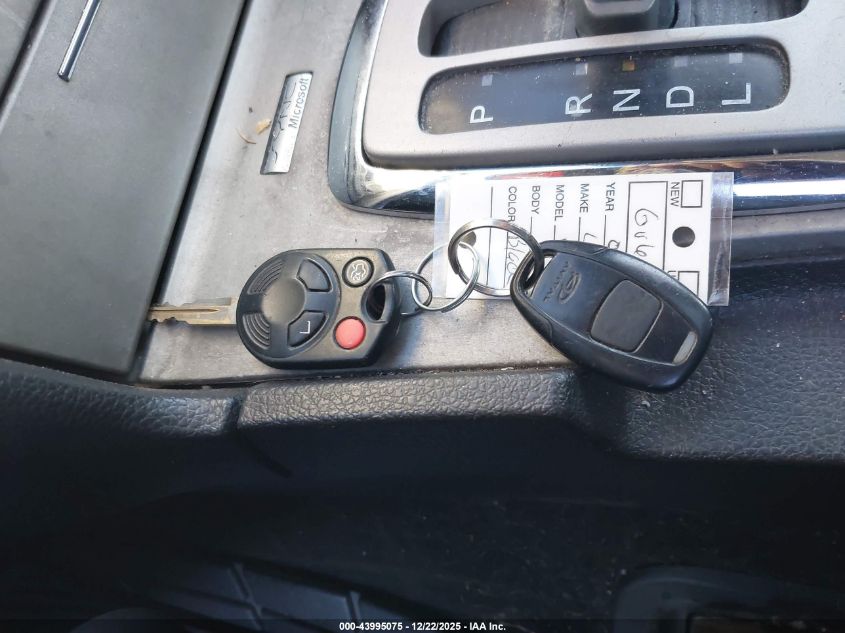 2009 Lincoln Mkz VIN: 3LNHM26T59R635812 Lot: 43995075