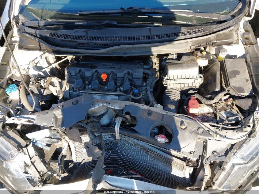 2014 Honda Civic Lx VIN: 19XFB2E57EE077645 Lot: 43995087