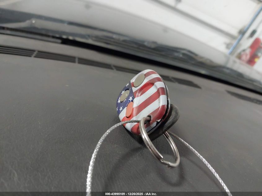 2005 Chevrolet Avalanche 1500 Z71 VIN: 3GNEK12Z05G289585 Lot: 43995109