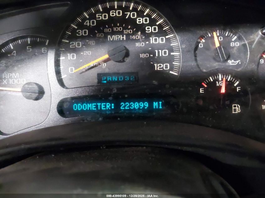 2005 Chevrolet Avalanche 1500 Z71 VIN: 3GNEK12Z05G289585 Lot: 43995109