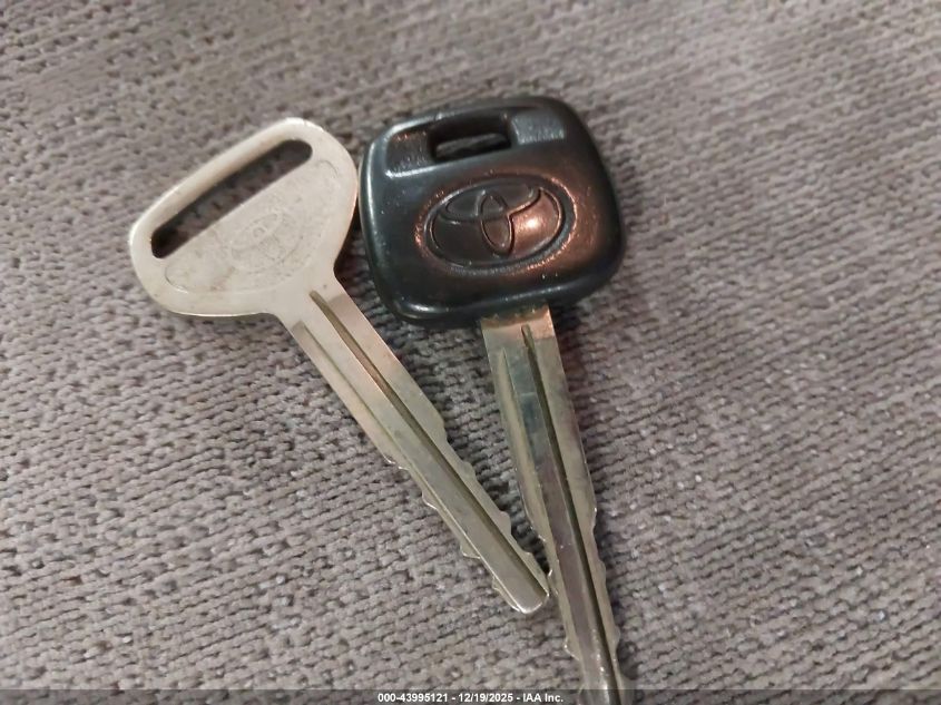 2004 Toyota Corolla Ce VIN: 1NXBR32E24Z331262 Lot: 43995121