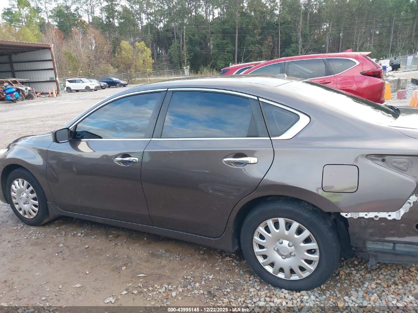 2015 Nissan Altima 2.5 S VIN: 1N4AL3AP1FN406010 Lot: 43995145