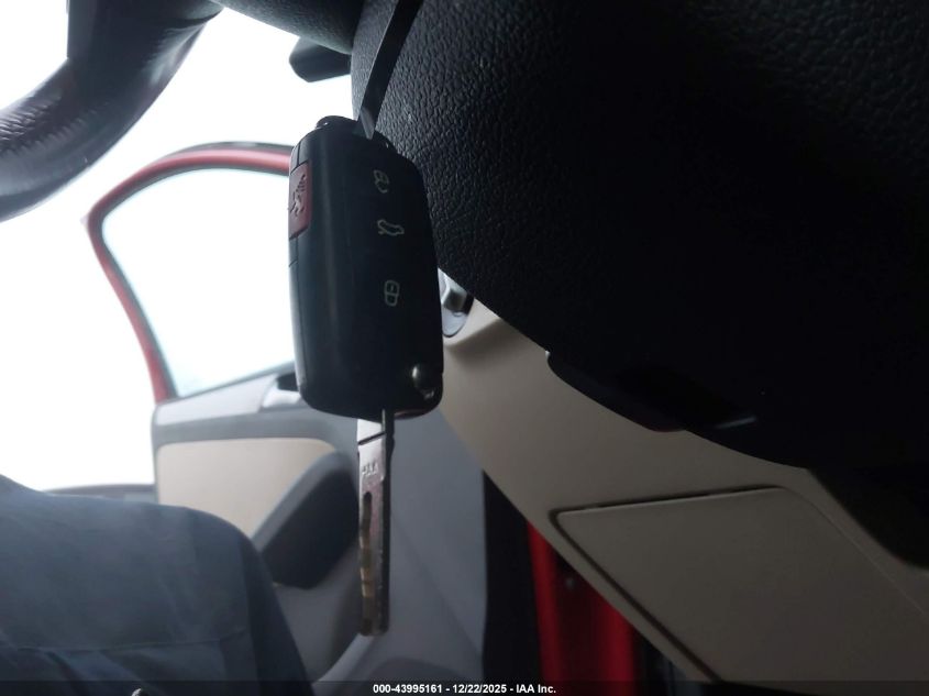 2012 Volkswagen Jetta 2.0L Tdi VIN: 3VWLL7AJ6CM425743 Lot: 43995161