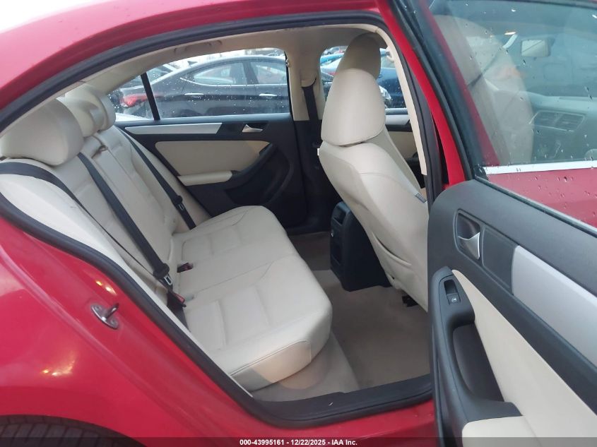 2012 Volkswagen Jetta 2.0L Tdi VIN: 3VWLL7AJ6CM425743 Lot: 43995161