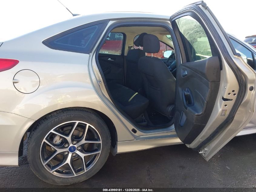 2016 Ford Focus Se VIN: 1FADP3F23GL212980 Lot: 43995181