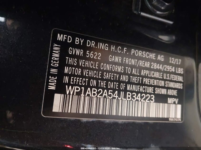 2018 Porsche Macan S VIN: WP1AB2A54JLB34223 Lot: 43995193