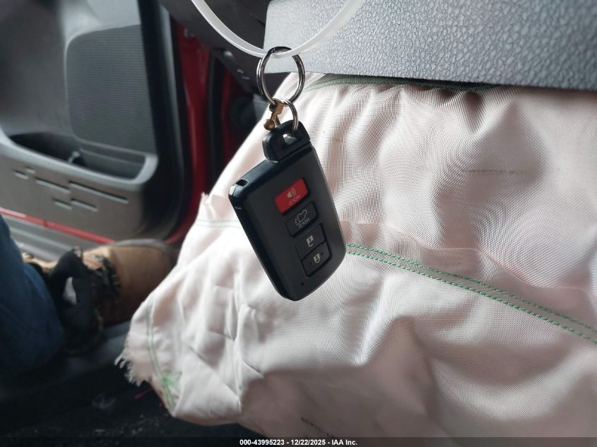 2017 Toyota Rav4 Limited VIN: 2T3DFREV6HW557706 Lot: 43995223