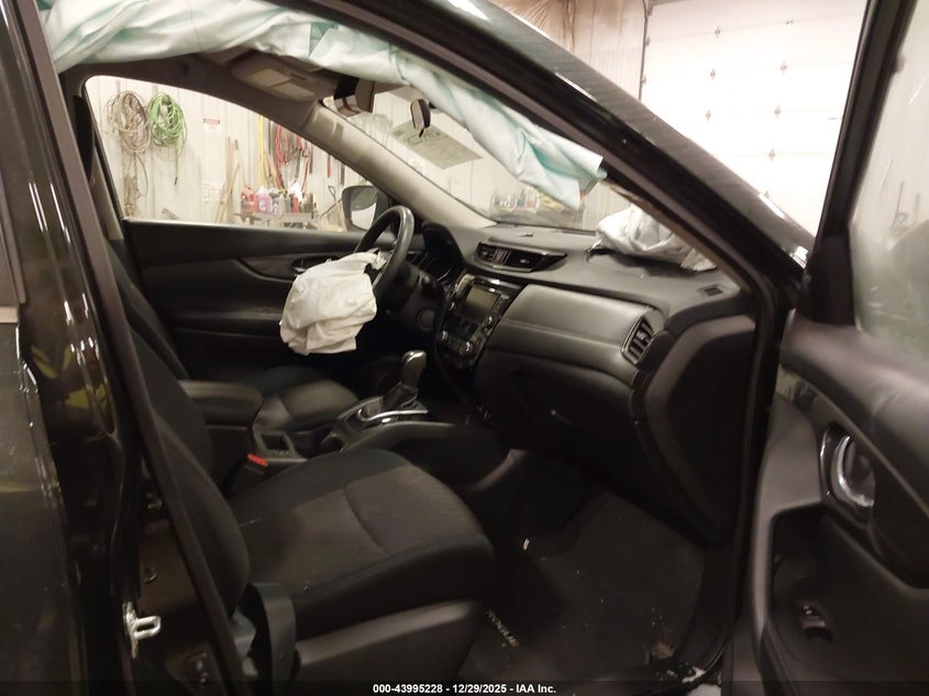 2018 Nissan Rogue Hybrid Sv