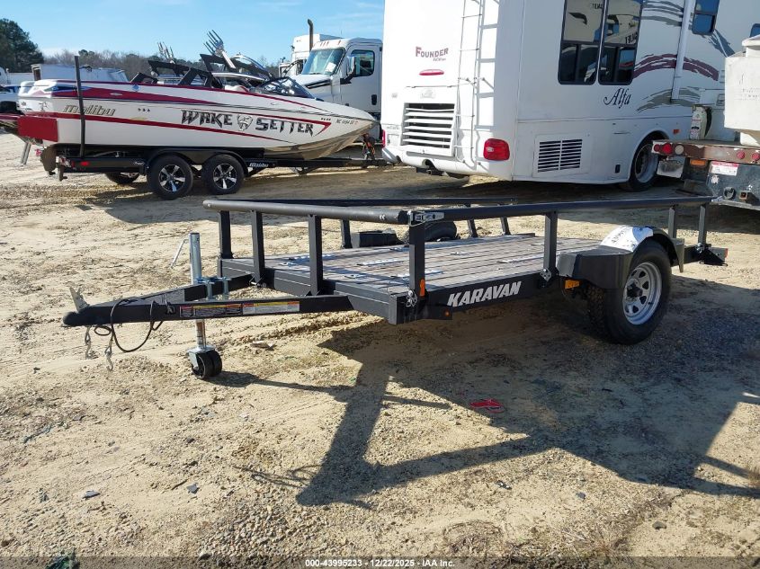 2022 Karavan 5.5X11 Trailer VIN: 5KTUS1513NF513986 Lot: 43995233