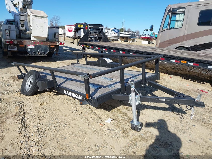 2022 KARAVAN 5.5X11 TRAILER auction photo 1