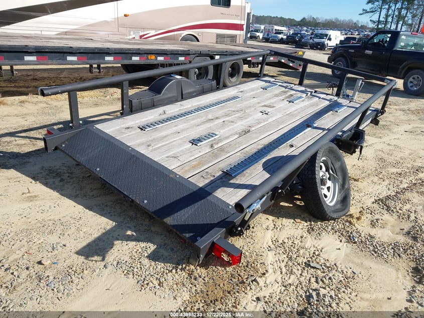 2022 KARAVAN 5.5X11 TRAILER auction photo 4