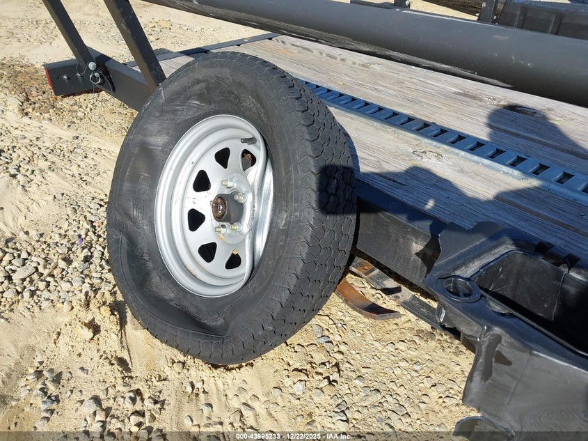 2022 KARAVAN 5.5X11 TRAILER auction photo 6