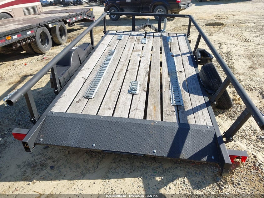 2022 KARAVAN 5.5X11 TRAILER auction photo 8