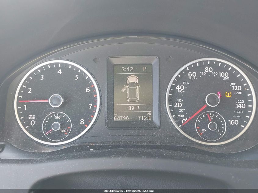 2016 Volkswagen Tiguan R-Line/S/Se/Sel VIN: WVGAV7AX2GW537692 Lot: 43995235