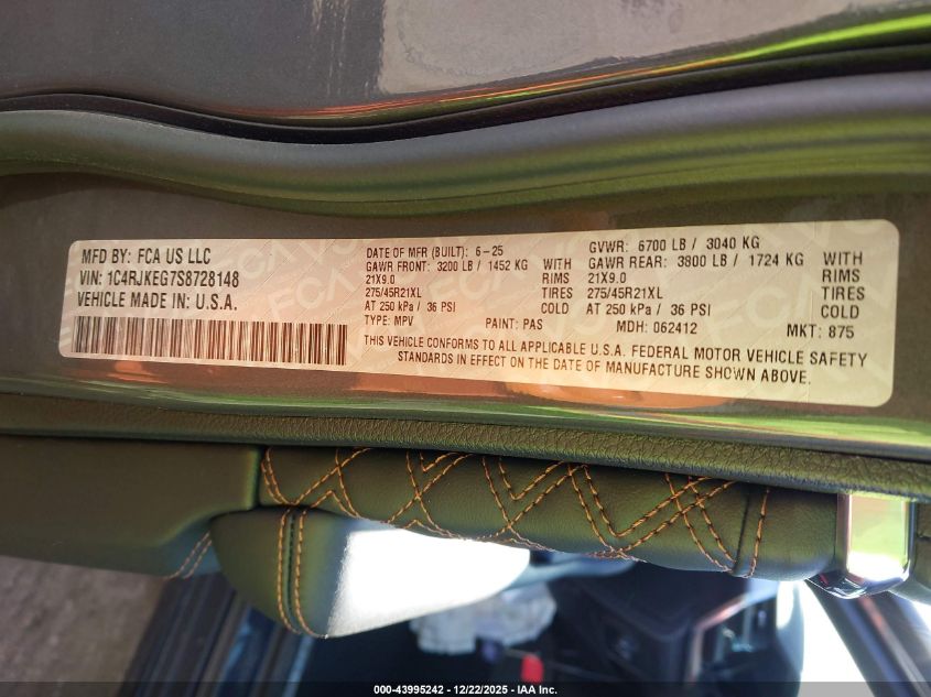 2025 Jeep Grand Cherokee L Summit Reserve 4X4 VIN: 1C4RJKEG7S8728148 Lot: 43995242