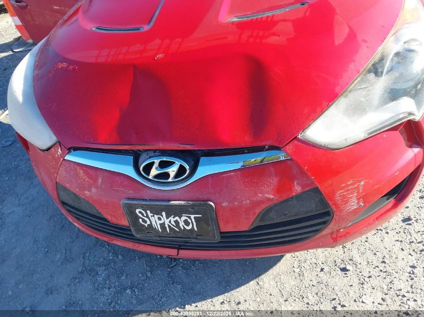 2013 Hyundai Veloster Base W/Gray VIN: KMHTC6AD1DU149150 Lot: 43995281