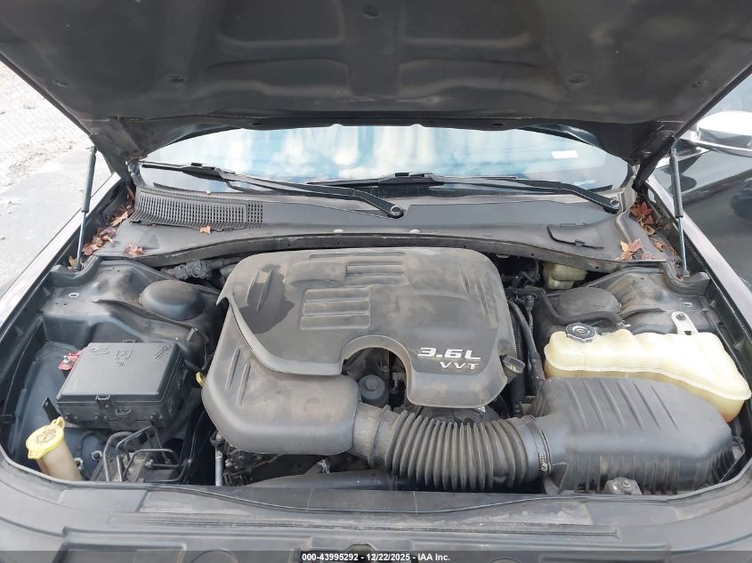 2013 Chrysler 300C VIN: 2C3CCAKG9DH683200 Lot: 43995292