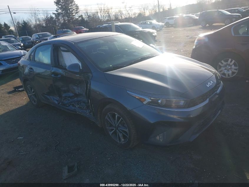 2024 Kia Forte Lxs VIN: 3KPF24AD7RE744339 Lot: 43995298