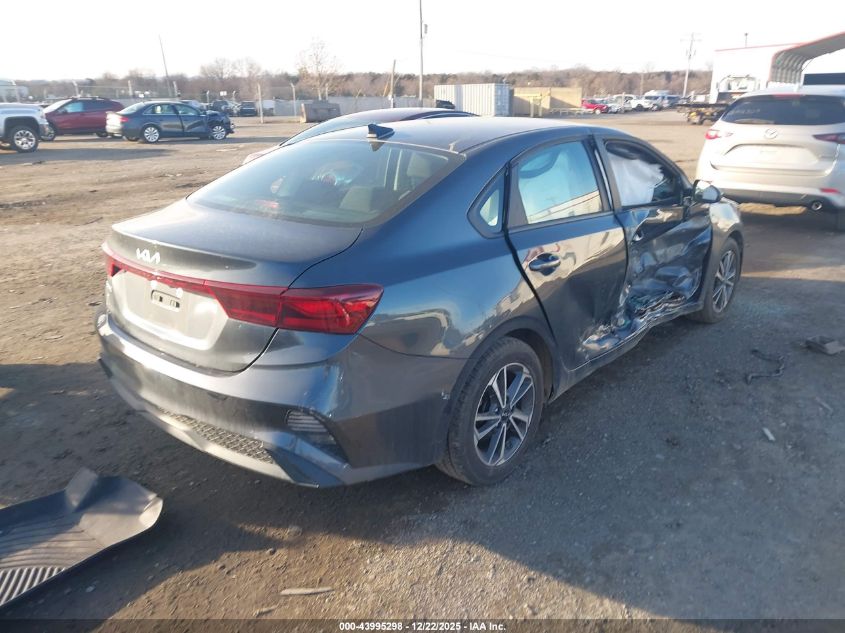 2024 Kia Forte Lxs VIN: 3KPF24AD7RE744339 Lot: 43995298