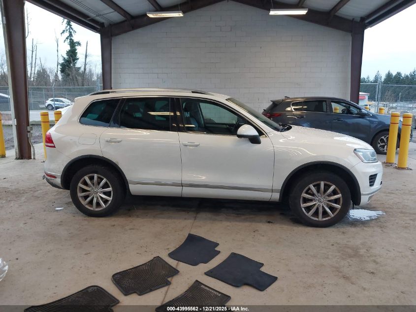 2015 Volkswagen Touareg V6 Sport VIN: WVGEF9BP1FD006101 Lot: 43995562