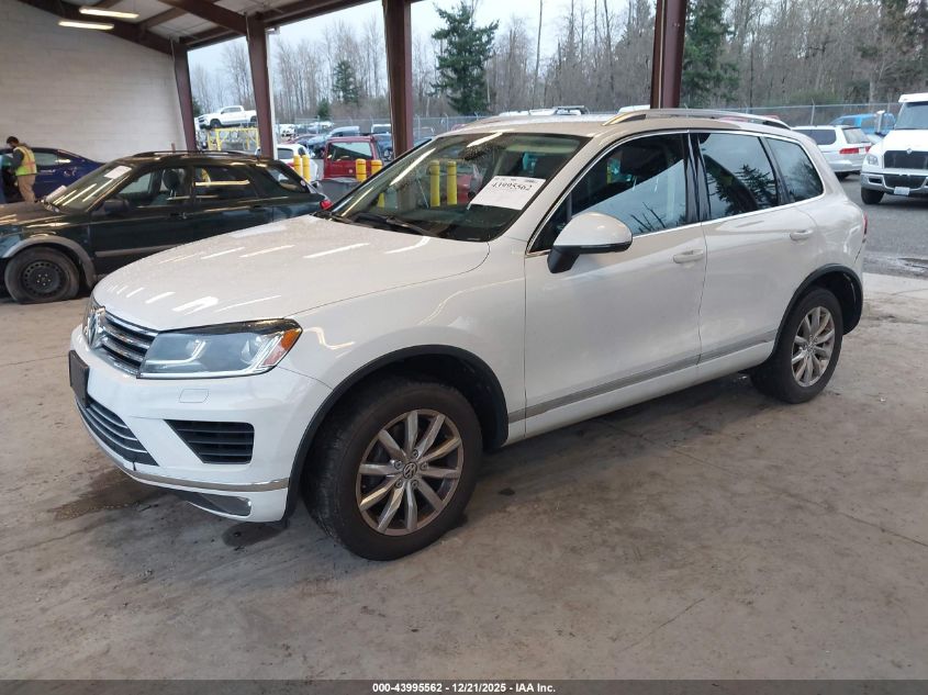 2015 Volkswagen Touareg V6 Sport VIN: WVGEF9BP1FD006101 Lot: 43995562