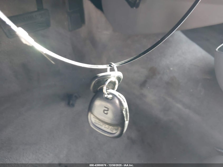 2001 Cadillac Deville Standard W/W20 VIN: 1G6KD54Y21U151154 Lot: 43995576