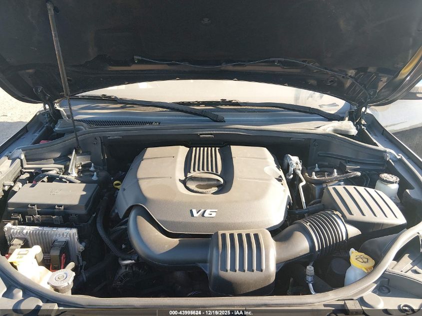 2015 Jeep Grand Cherokee Limited VIN: 1C4RJEBG1FC217804 Lot: 43995624