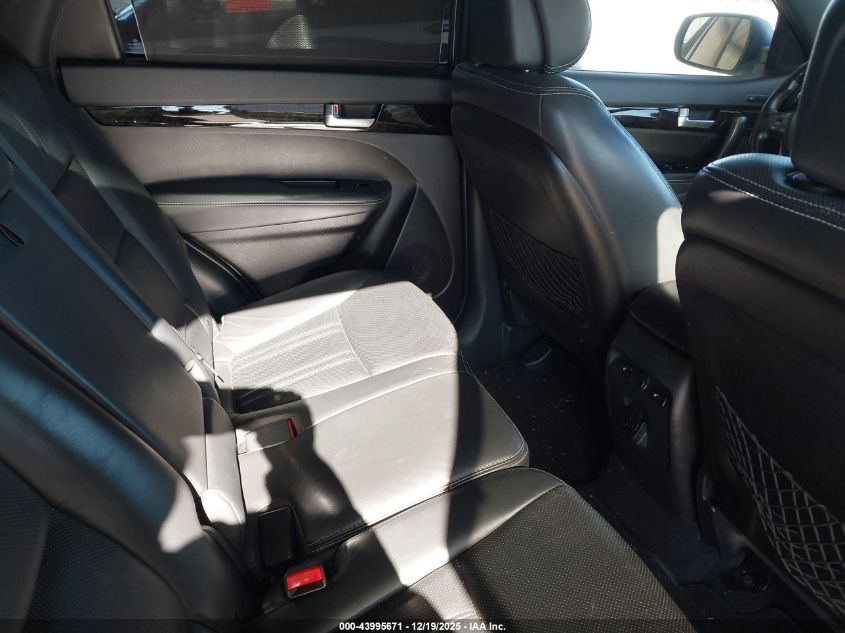 2014 Kia Sorento Limited V6 VIN: 5XYKW4A72EG490128 Lot: 43995671