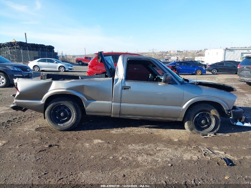 2003 Chevrolet S-10 VIN: 1GCCS14H138221075 Lot: 43995729