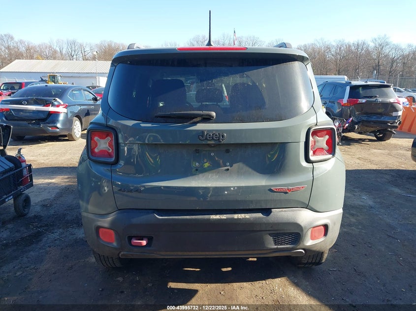 2015 Jeep Renegade Trailhawk VIN: ZACCJBCT5FPB37661 Lot: 43995732