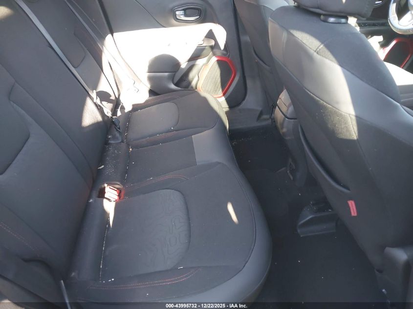 2015 Jeep Renegade Trailhawk VIN: ZACCJBCT5FPB37661 Lot: 43995732