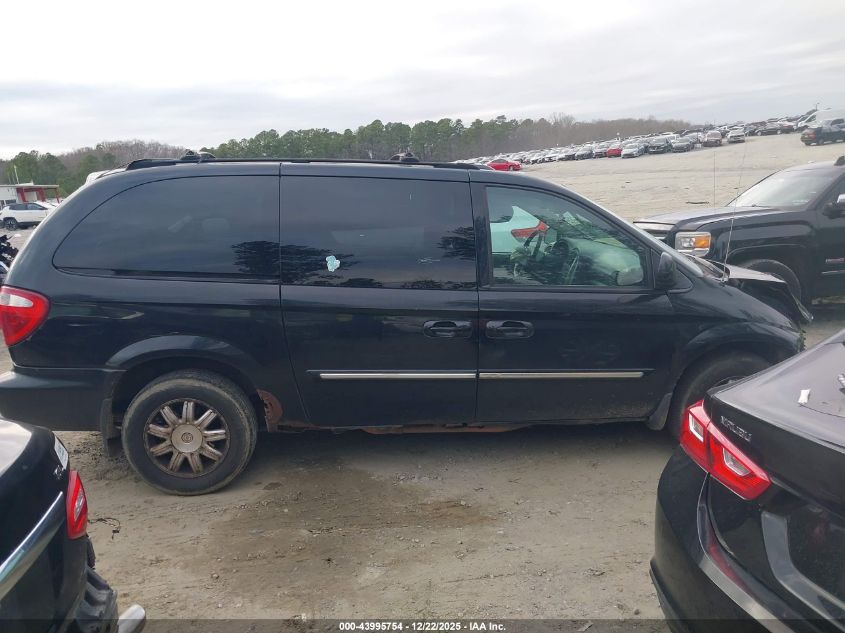 2005 Chrysler Town & Country Touring VIN: 2C4GP54L25R466280 Lot: 43995754