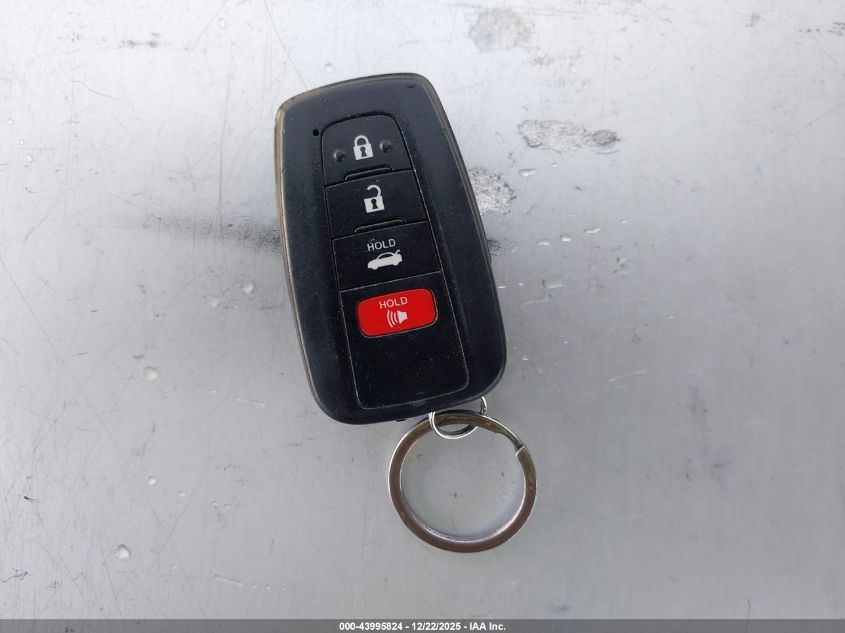 2018 Toyota Camry Hybrid Le VIN: 4T1B31HK8JU003097 Lot: 43995824