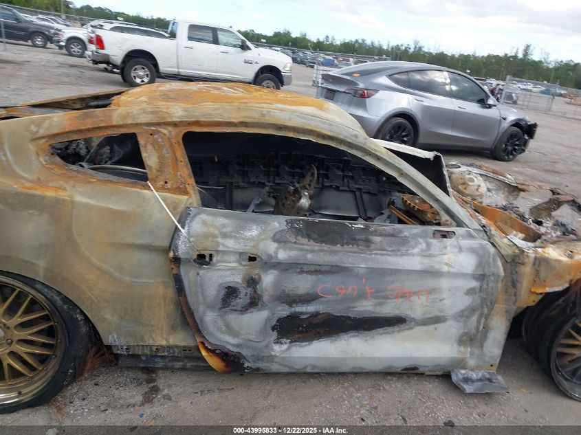 2016 Ford Mustang V6 VIN: 1FA6P8AM1G5326396 Lot: 43995833